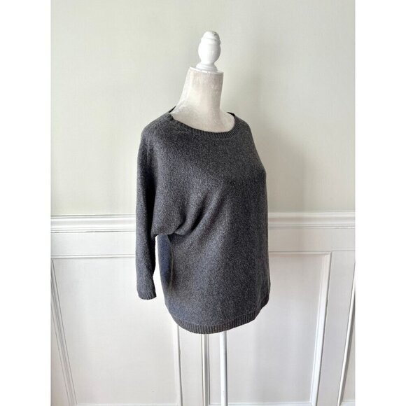 Hinge 3/4 Sleeve Button Back Gray Sweater XS - Picture 2 of 5